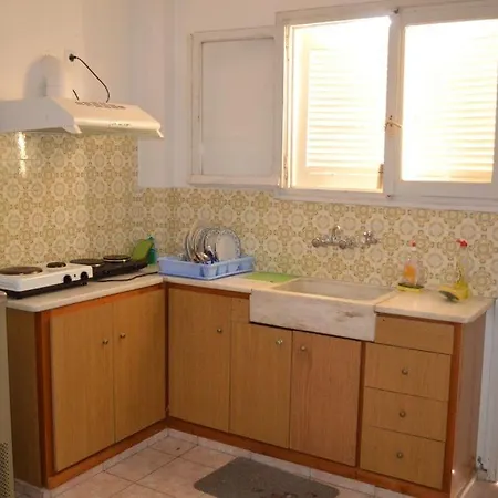 Lantzos Apartment Oreoi