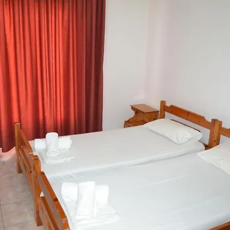 Lantzos Apartment Oreoi